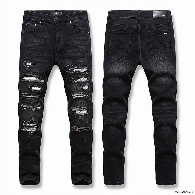 AMI Trendy Ripped Jeans with a Cool Style