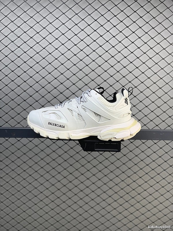 Balenciaga Chunky Runners in White, Finished with Clean Lace Cage