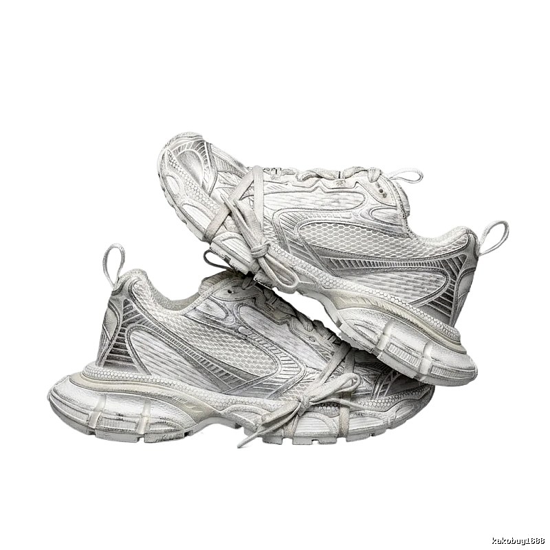 Balenciaga retro silver-gray sneakers