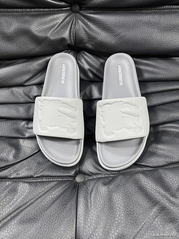 Burberry Equestrian Knight Light Luxury Style Light Grey Slides