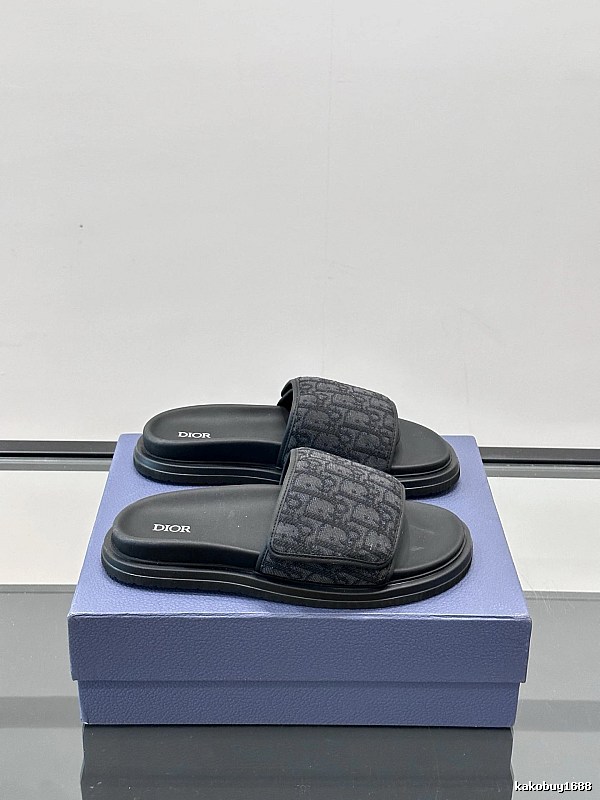 Dior Monogram Light Luxury Style Black Slide Sandals