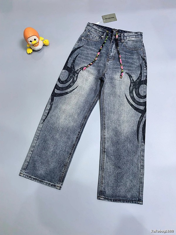 Graphic Wide Jeans with bold circular leg artwork and a relaxed fit - Casual