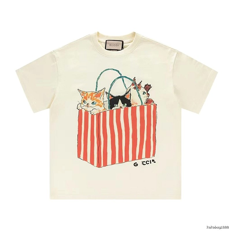 Gucci Cat Print Vintage Off-white T-Shirt