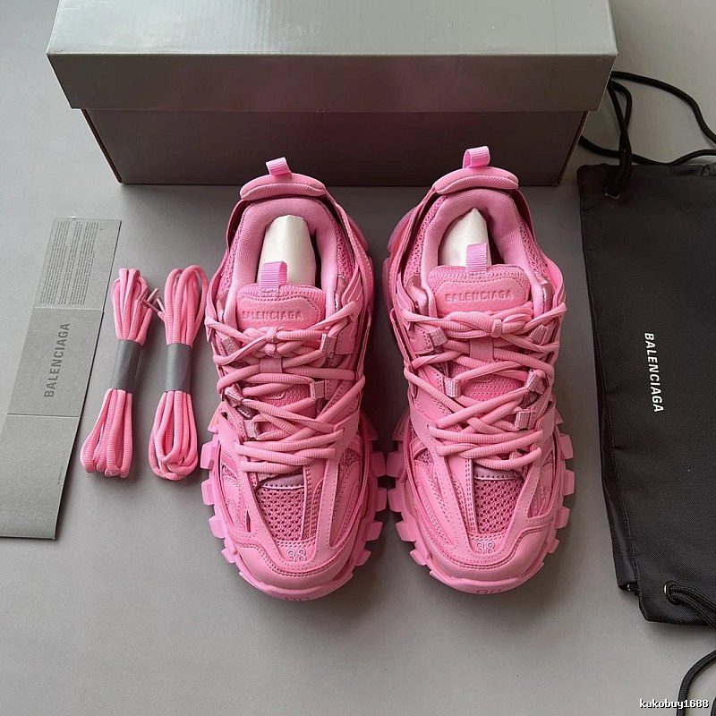 Pink Technical Runner Balenciaga Pink Runner Sneaker for Streetwear Looks