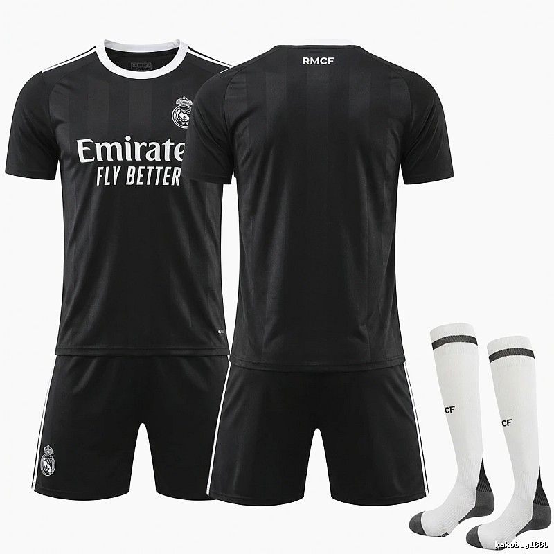 Real Madrid black sportswear suit