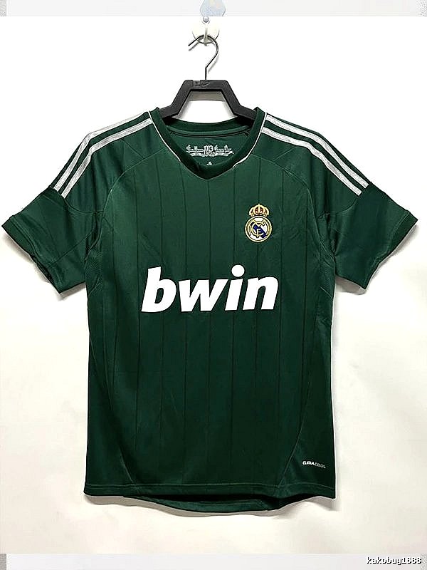 Real Madrid Weekend Retro Teka soccer jersey White Retro Football for Seasonal Looks