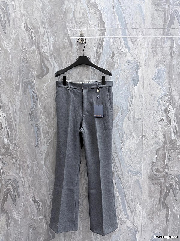 Straight Casual Trousers - Cropped Leg And Simple Clean Front Travel Edit