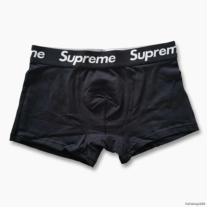 Supreme minimalist style black underwear