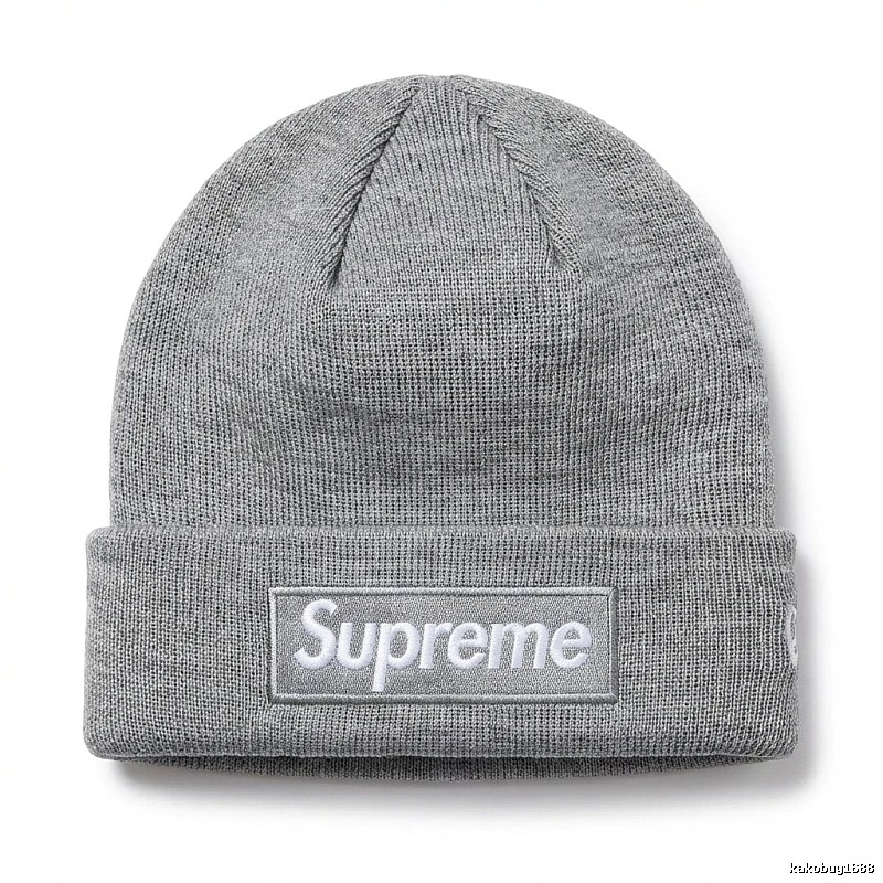 Supreme minimalist style grey hat