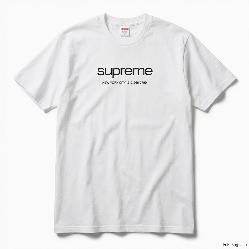 Supreme minimalist style white T-shirt
