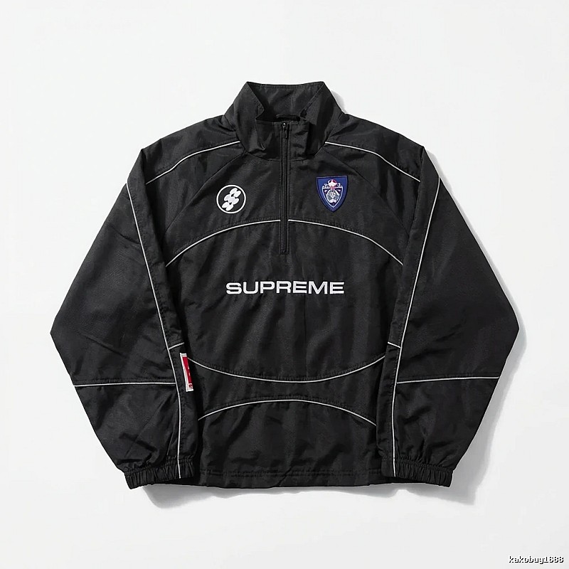 Supreme sporty black coat