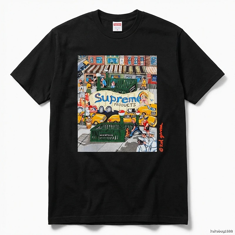 Supreme street style black T-shirt