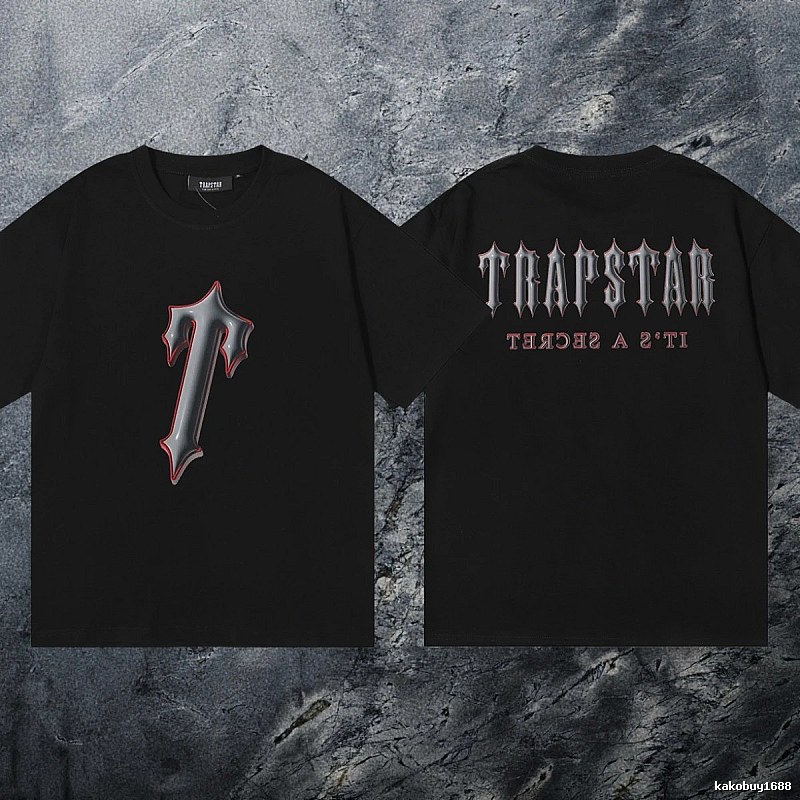 Trapstar Classic Keys graphic T-shirt Black White Key with Travel-Friendly Style